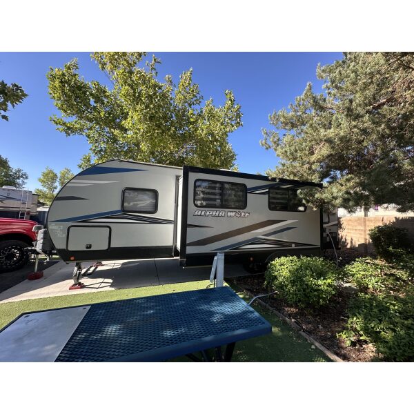 2021 Alpha Wolf 26 BH-L — RV Rental | Reno, NV